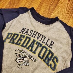 Vtg Nashville Predators Shirt Men Medium Gray Raglan NHL Logo Athletic 90s‎
